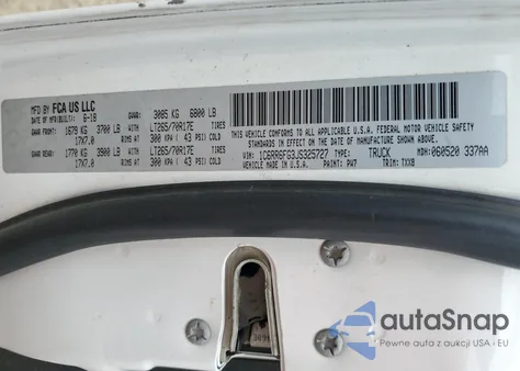 2018 Ram 1500 St z USA, uszkodzony, nr VIN 1C6RR6FG3JS325727